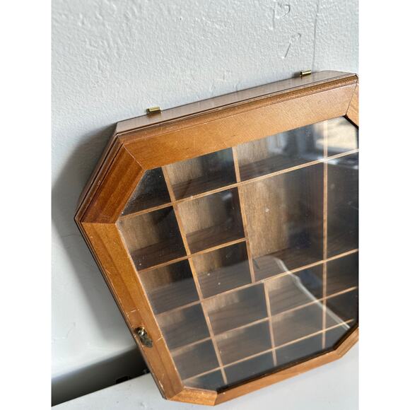 Vintage Curio Cabinet Wooden wood retro minimal octagon whimsical cottagecore - Picture 2 of 9